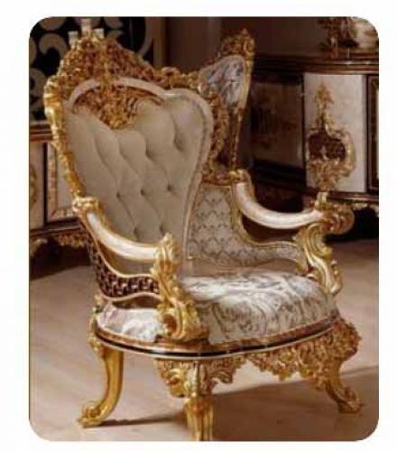 Classic carved lounge chair 55