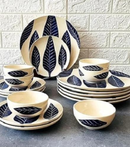 Beautiful Painted Ceramic Dinner Set - 1 Set - Price In USD