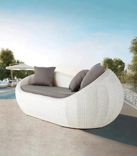 Double Seater Wicker Daybed For Outdoor Use - 1 Pc - Price In USD