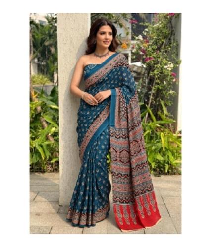 LOVWEAR Printed Daily Wear Pure Cotton Saree (Multicolor)