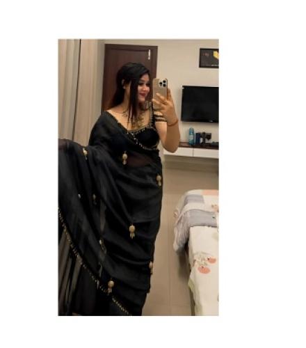 QVIDYA Embellished Bollywood Pure Silk Saree (Black)